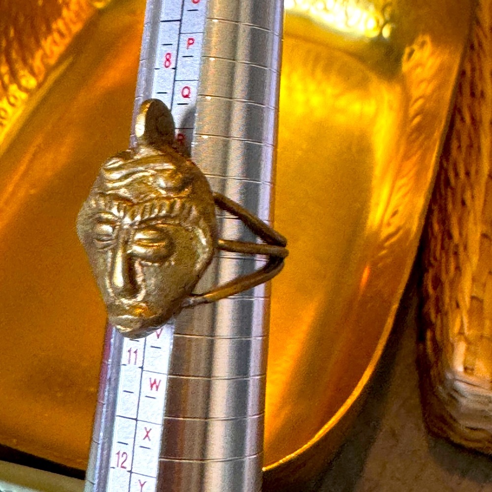 Artistic African Gold brass Face Ring